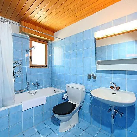 Apartment Sleeps 6 Wifi Verbier